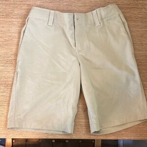 Under Armour Size 8 Boys Shorts